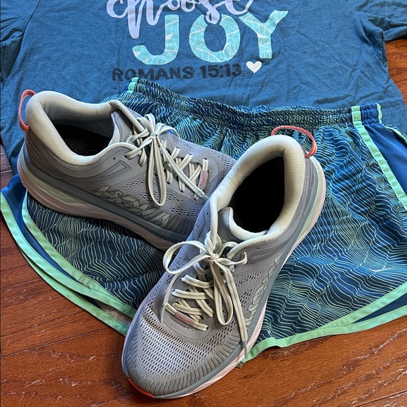 Hoka Bondi 7 One One - Picture 2 of 10